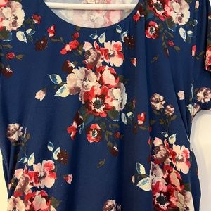 Floral maternity dress